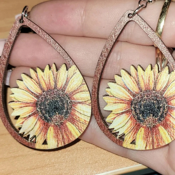 Jewelry - SUNFLOWER HOOP EARRINGS